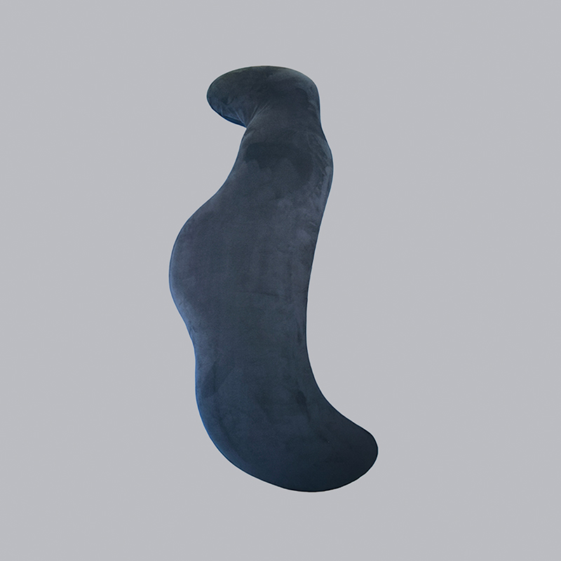 Cuscino lungo in peluche per divano e letto